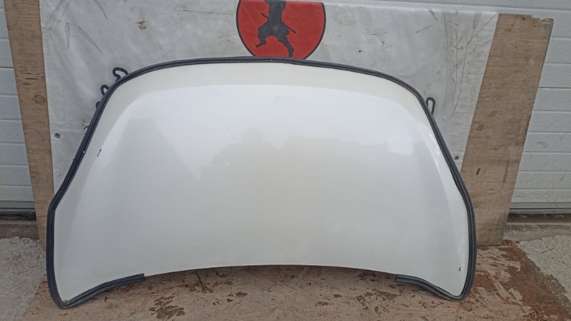Капот TOYOTA ISIS ZGM11 3ZRFAE 2014 (б/у)
