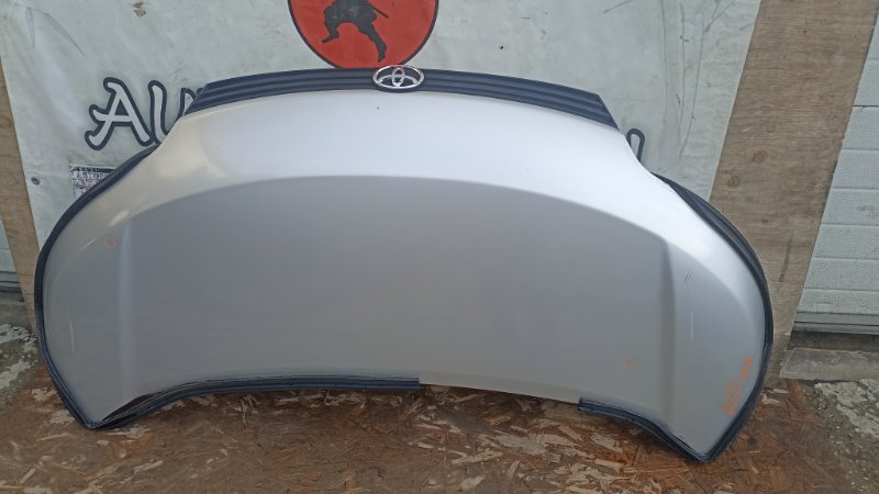 Капот TOYOTA SPADE NCP145 1NZFE 2012 (б/у)