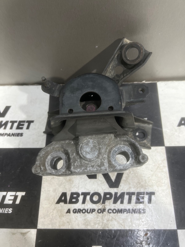 Подушка двигателя TOYOTA VELLFIRE ANH25 2AZFE правая (б/у)