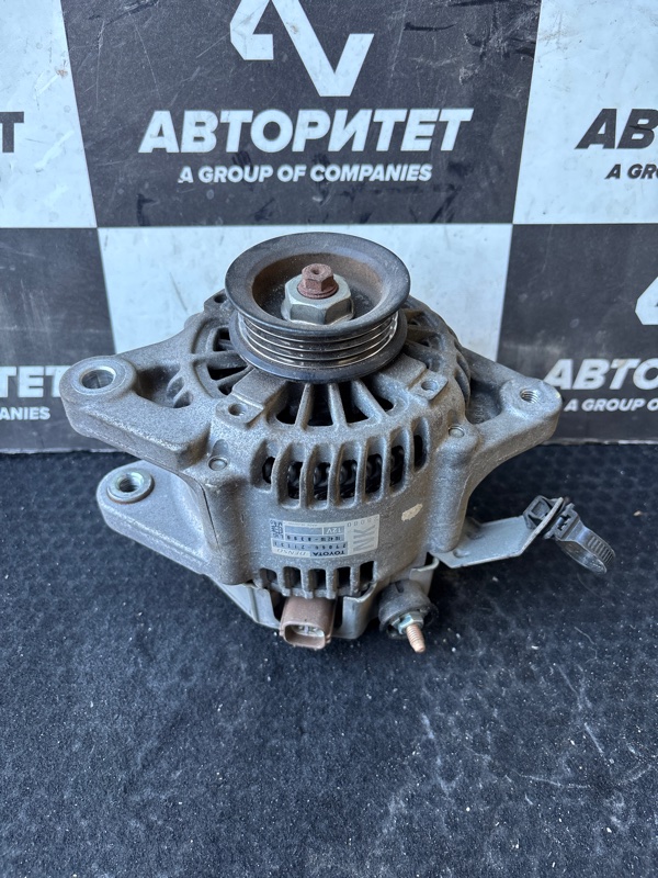 Генератор TOYOTA COROLLA FIELDER NZE141 1NZFE (б/у)