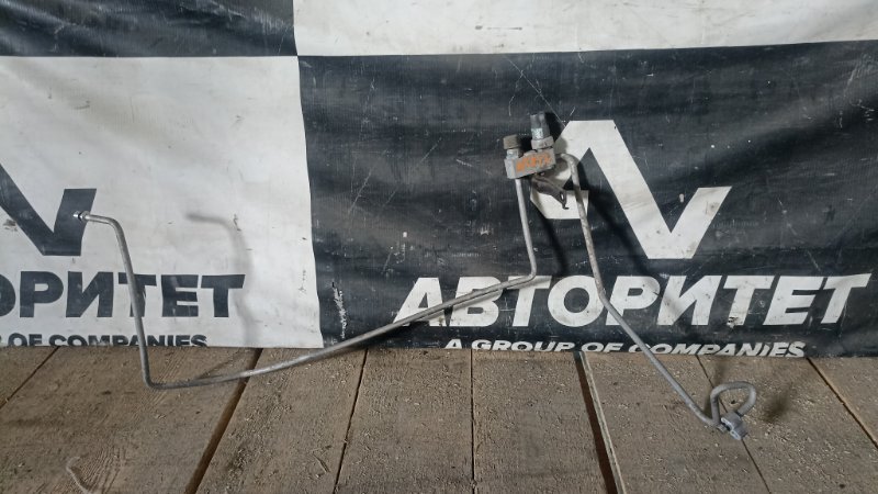 Трубка кондиционера TOYOTA PLATZ NCP12 1NZFE 2001 (б/у)