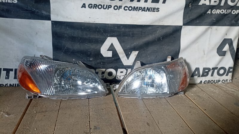 Фара TOYOTA PLATZ NCP12 1NZFE 2001 (б/у)