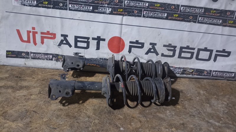 Стойка TOYOTA PLATZ NCP12 1NZFE 2001 передняя (б/у)