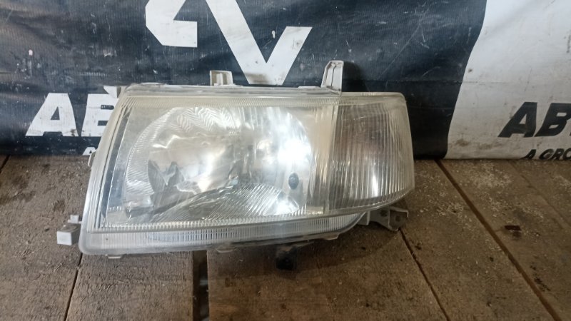 Фара TOYOTA PROBOX NCP58 1NZFE 2012 левая (б/у)