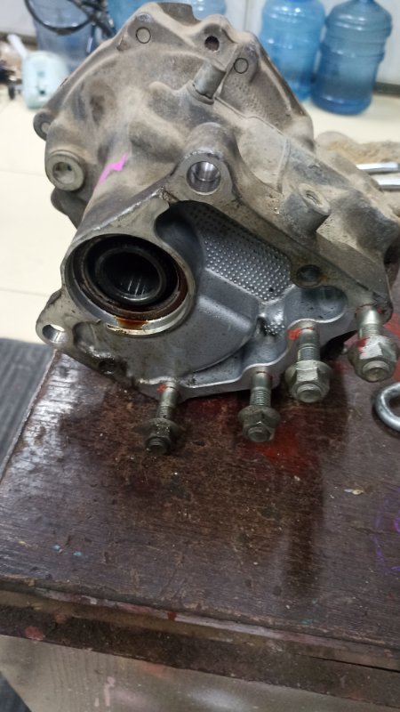 Раздаточная коробка TOYOTA BLADE AZE154 2AZFE 2008 (б/у)