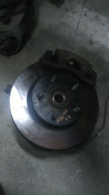 Ступица TOYOTA AURIS NZE154 1NZFE 2008 передняя правая (б/у)