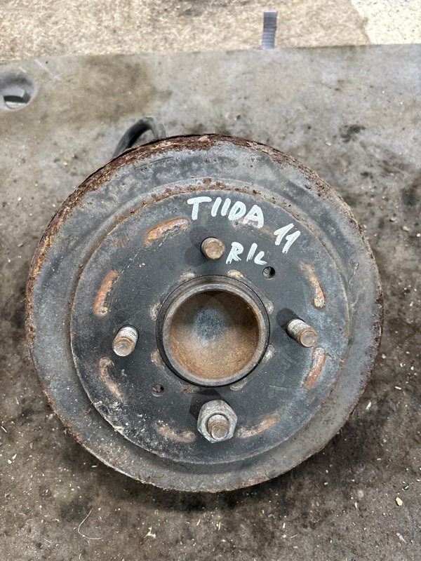 Ступица NISSAN TIIDA C11 HR15DE задняя левая (б/у)
