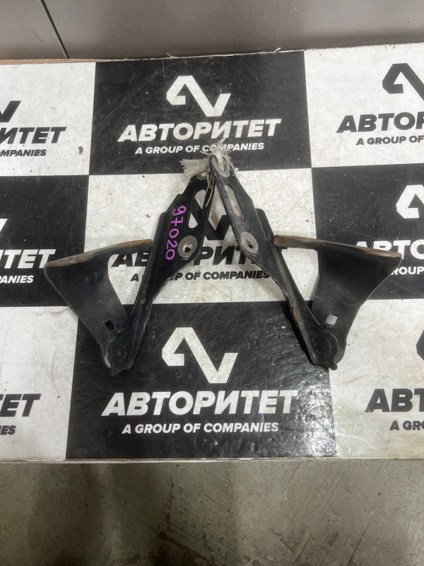 Петля капота HONDA CR-V RD6 (б/у)