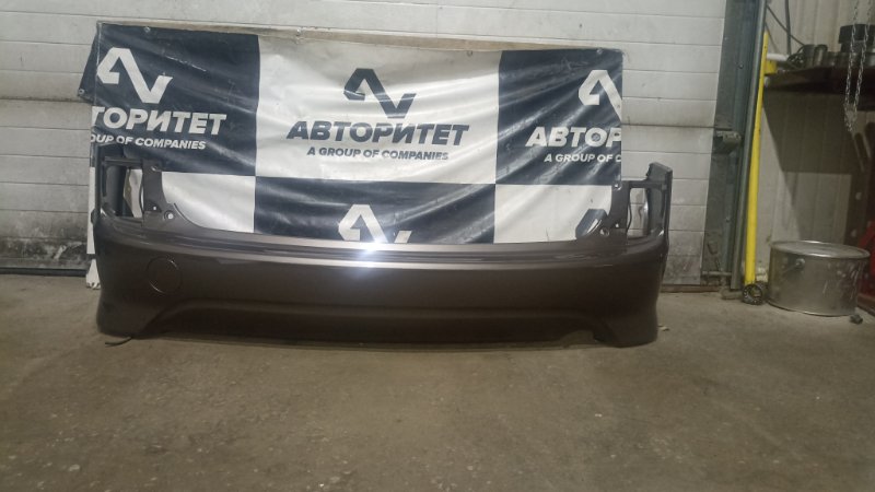 Бампер TOYOTA ISIS ZGM10 2ZRFAE 2010 задний (б/у)