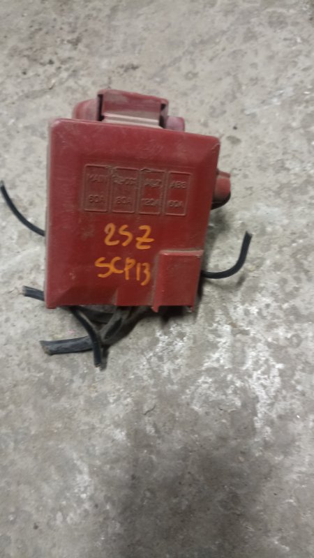 Блок предохранителей TOYOTA VITZ SCP13 2SZFE 2003 (б/у)
