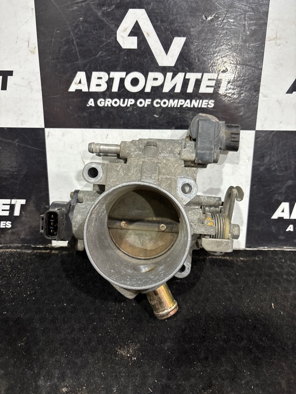 Дроссельная заслонка TOYOTA COROLLA FIELDER ZZE123 2ZZGE (б/у)