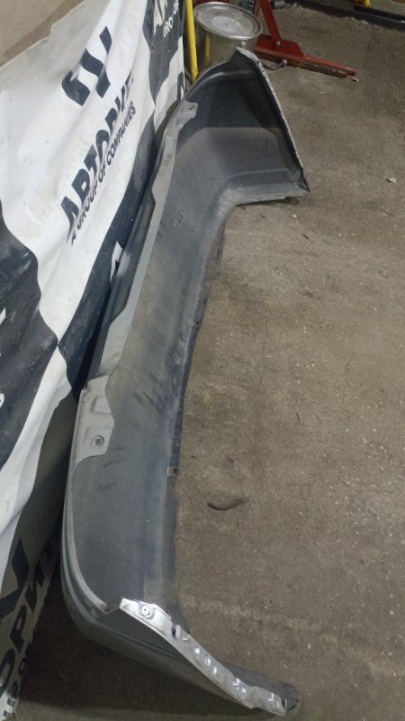 Бампер NISSAN CEDRIC HY34 VQ30DET 1999 задний (б/у) Бампер NISSAN CEDRIC HY34 VQ30DET 1999 задний (б/у)
