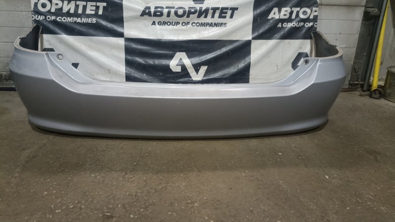 Бампер TOYOTA WISH ZNE10 1ZZFE 2004 задний (б/у)