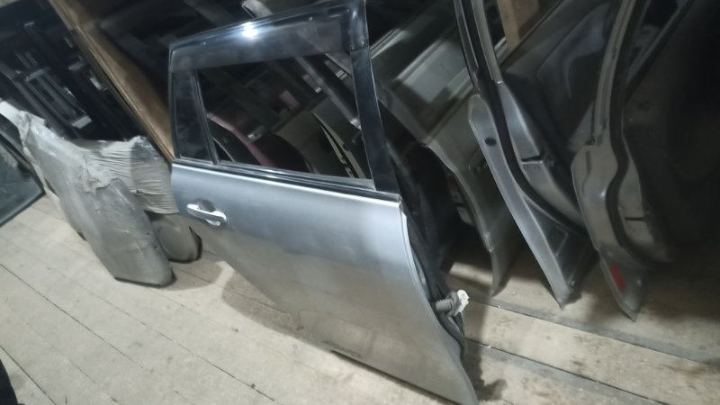 Дверь TOYOTA COROLLA FIELDER NZE144 1NZFE задняя правая (б/у)
