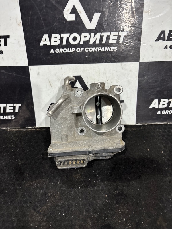 Дроссельная заслонка TOYOTA COROLLA FIELDER NZE141 1NZFE (б/у)