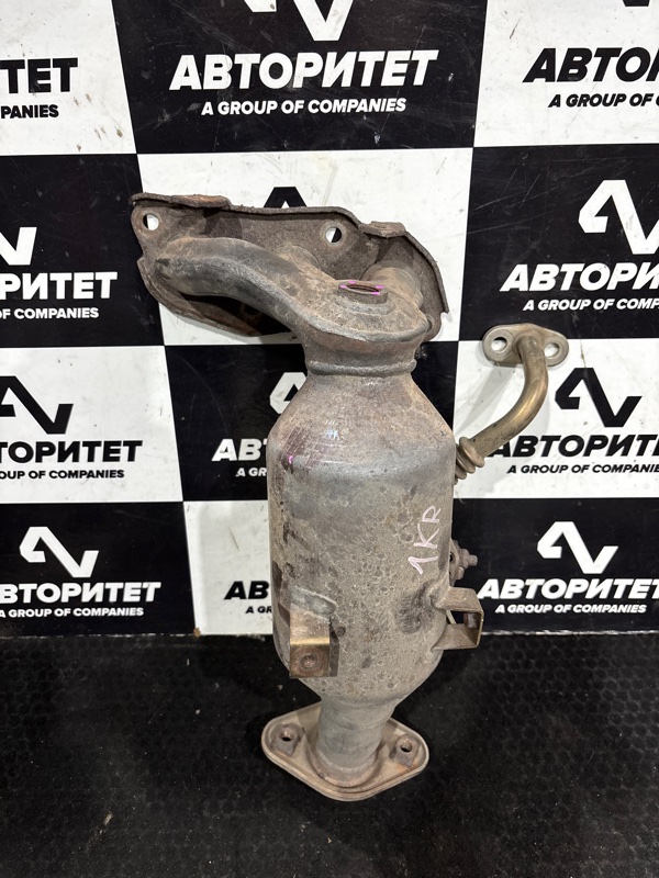 Коллектор выпускной TOYOTA VITZ KSP90 1KRFE (б/у)