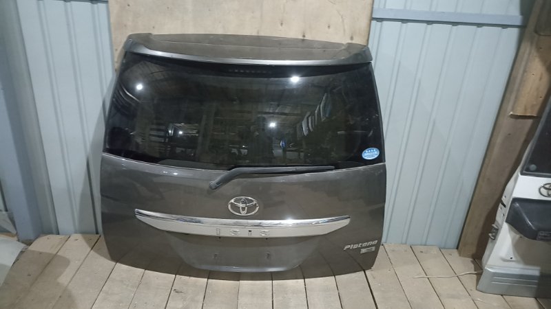 Дверь 5-я TOYOTA ISIS ZGM10 2ZRFAE 2010 (б/у)
