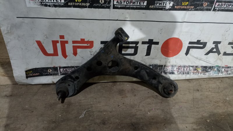 Рычаг TOYOTA NOAH ZRR75 3ZRFAE 2008 передний левый (б/у)