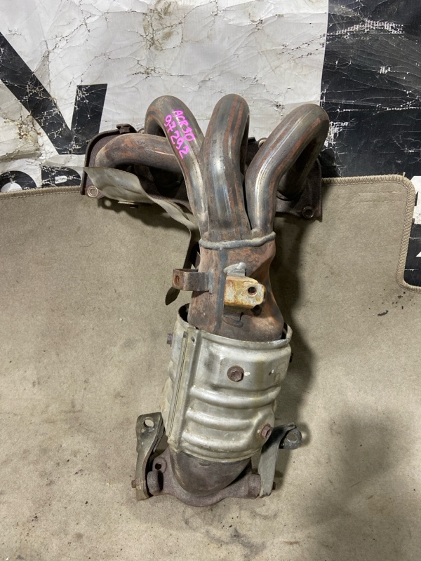 Коллектор выпускной TOYOTA ESTIMA ACR30 2AZFE (б/у)