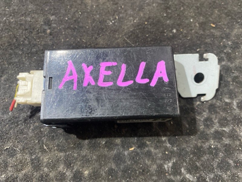 Электронный блок MAZDA AXELA BK3P (б/у) Электронный блок MAZDA AXELA BK3P (б/у)