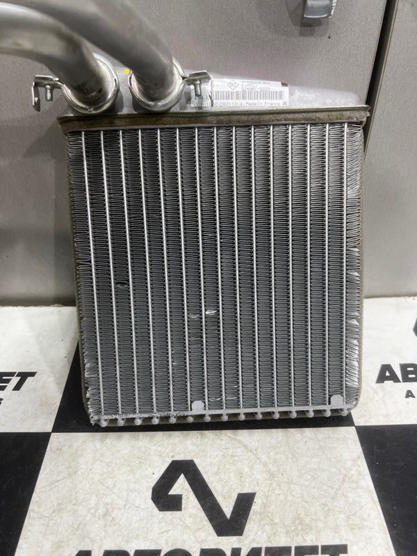 Радиатор печки NISSAN TIIDA C11 HR15DE (б/у) Радиатор печки NISSAN TIIDA C11 HR15DE (б/у)