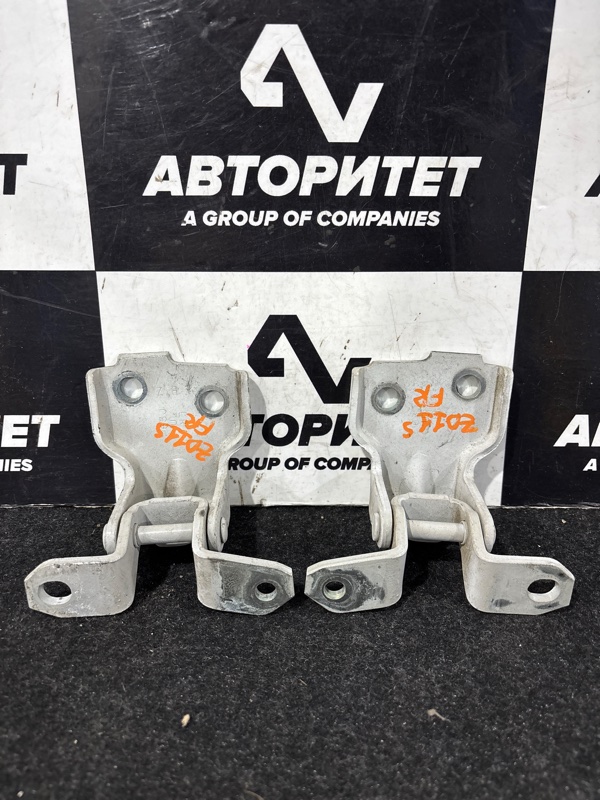 Петля дверная SUZUKI SWIFT ZD11S M15A передняя правая (б/у)