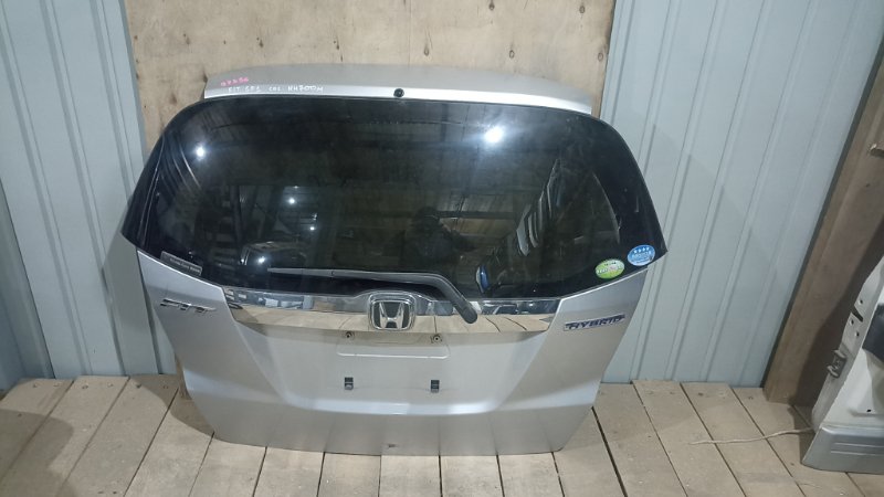 Дверь 5-я HONDA FIT GP1 LDA 2011 (б/у) Дверь 5-я HONDA FIT GP1 LDA 2011 (б/у)
