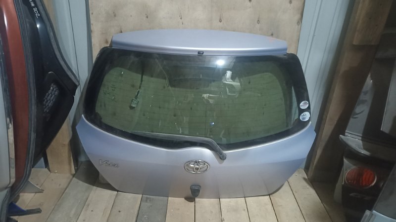 Дверь 5-я TOYOTA VITZ KSP90 1KRFE 2009 (б/у)