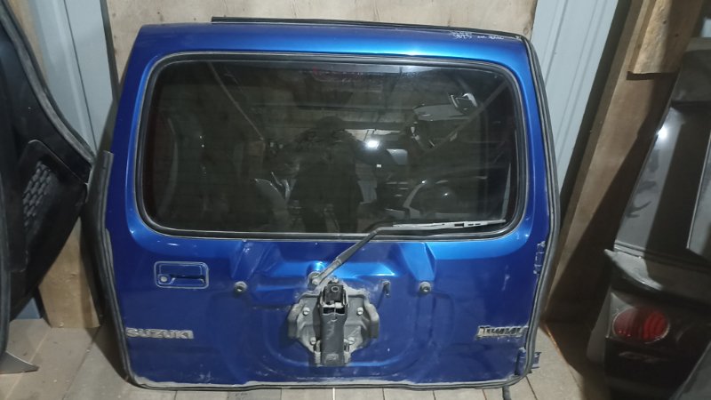 Дверь 5-я SUZUKI JIMNY JB23W K6AT 2006 (б/у) Дверь 5-я SUZUKI JIMNY JB23W K6AT 2006 (б/у)