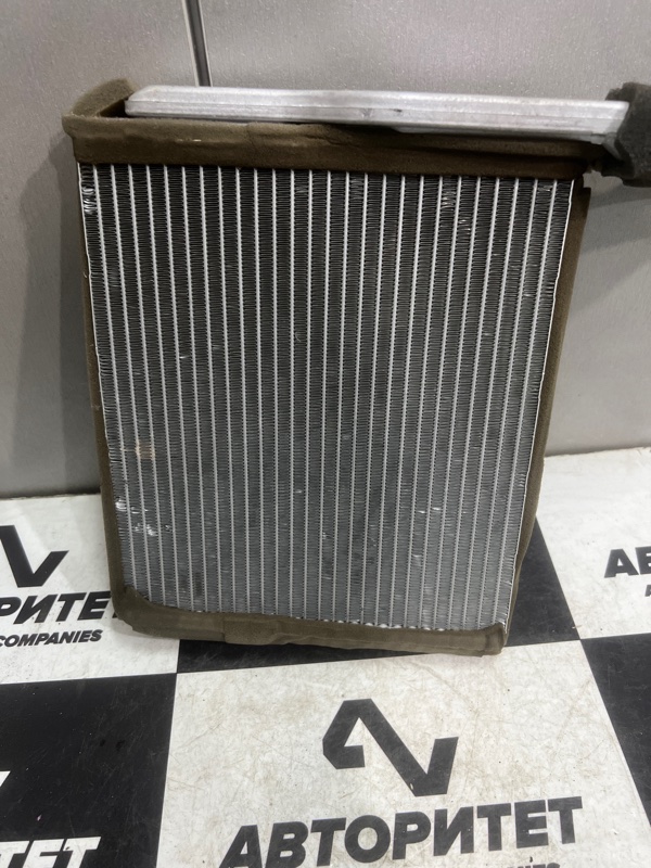 Радиатор печки MAZDA PREMACY CREW LFVE (б/у) Радиатор печки MAZDA PREMACY CREW LFVE (б/у)