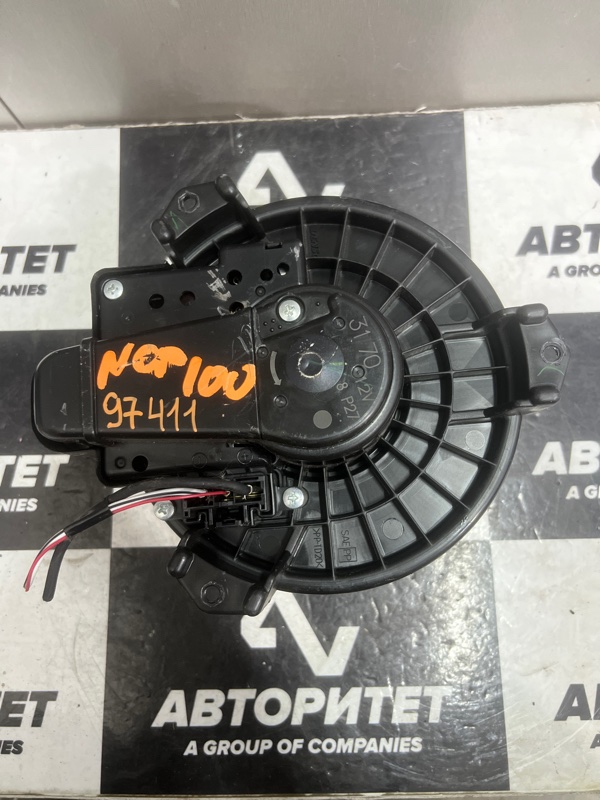 Мотор печки TOYOTA RACTIS NCP100 1NZFE (б/у)