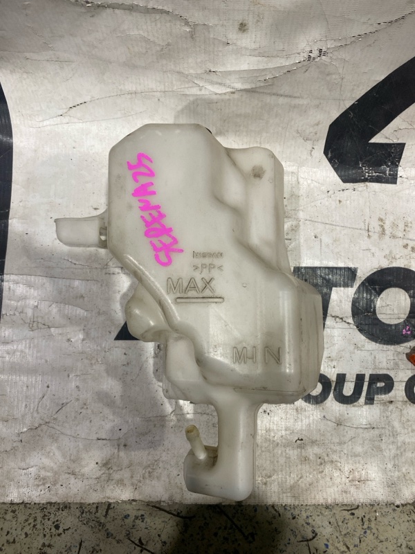 Бачок расширительный NISSAN SERENA C25 (б/у)