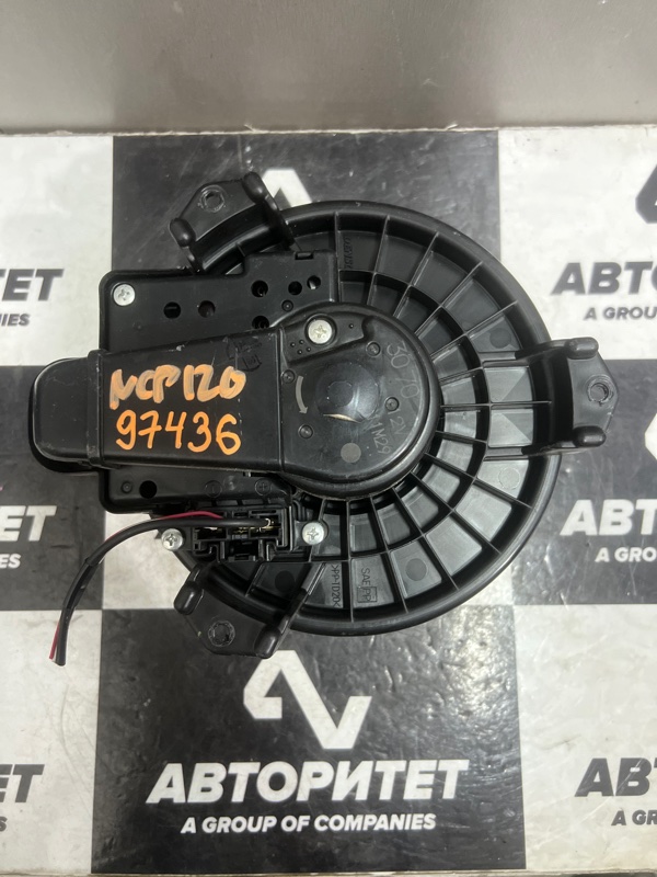 Мотор печки TOYOTA RACTIS NCP120 (б/у)