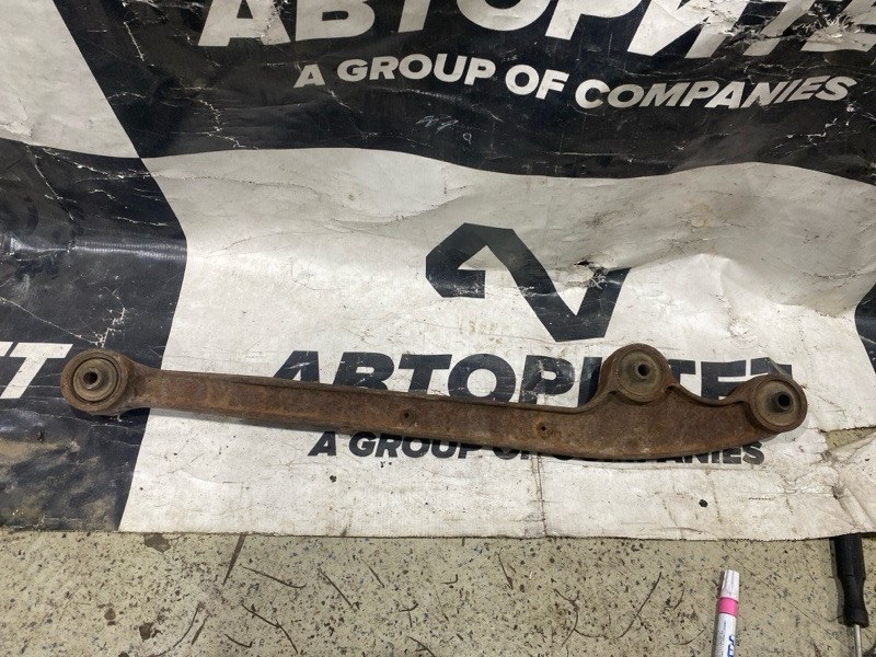 Тяга продольная SUZUKI JIMNY JB23W K6AT передняя (б/у) Тяга продольная SUZUKI JIMNY JB23W K6AT передняя (б/у)