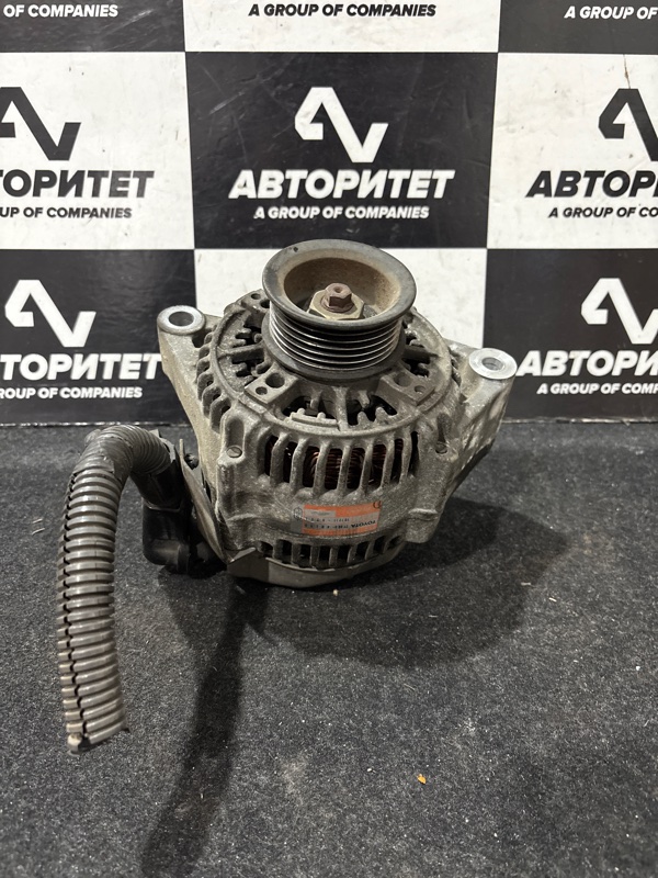 Генератор TOYOTA MARK II JZX100 1JZGE (б/у)