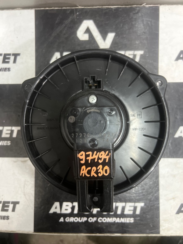 Мотор печки TOYOTA ESTIMA ACR30 задний (б/у)