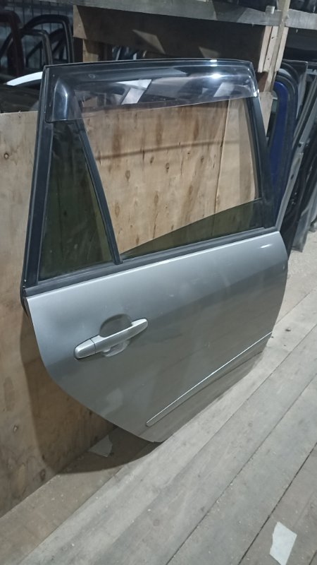 Дверь TOYOTA COROLLA SPACIO NZE121 1NZFE 2006 задняя правая (б/у)