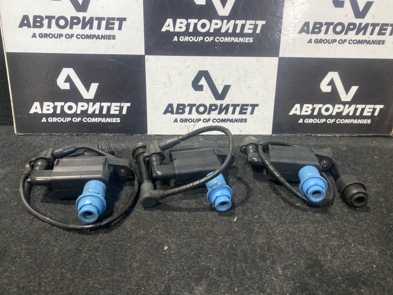 Катушка зажигания TOYOTA MARK II JZX100 1JZGE (б/у) Катушка зажигания TOYOTA MARK II JZX100 1JZGE (б/у)