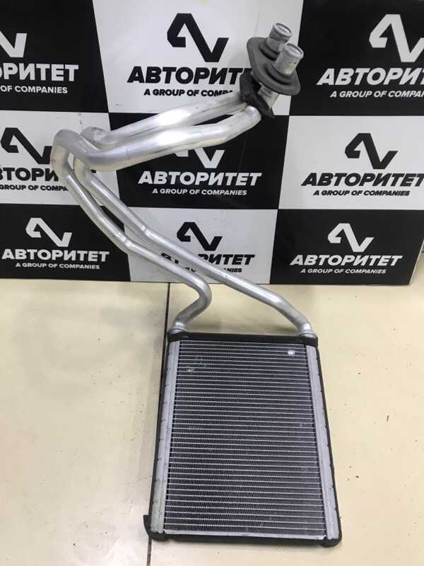 Радиатор печки TOYOTA ISIS ZGM15 3ZRFAE 2012 (б/у)