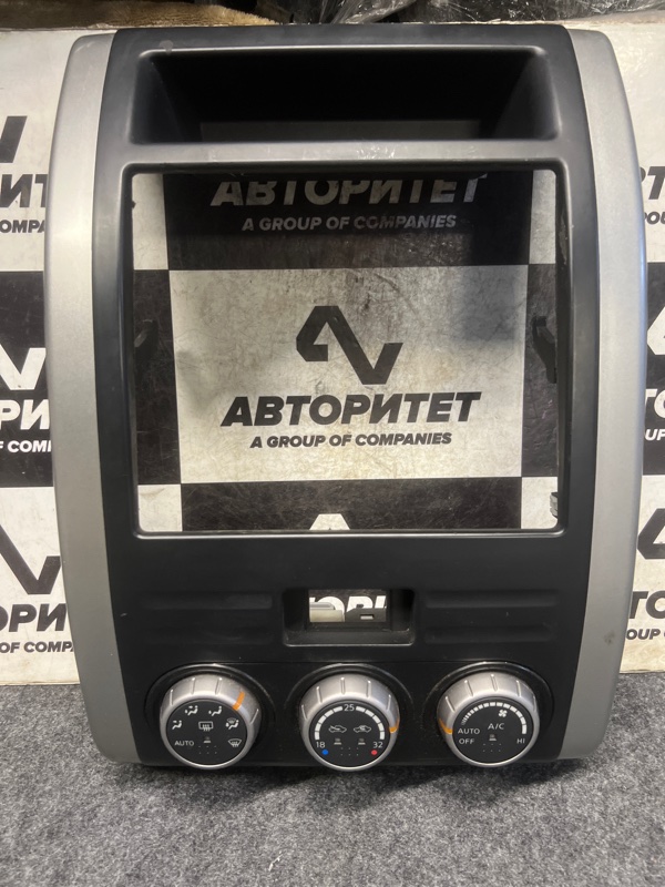 Климат-контроль NISSAN X-TRAIL NT31 (б/у)