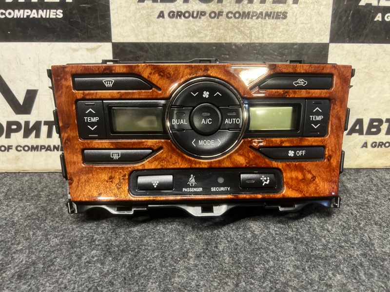 Климат-контроль TOYOTA BLADE AZE156 (б/у) Климат-контроль TOYOTA BLADE AZE156 (б/у)