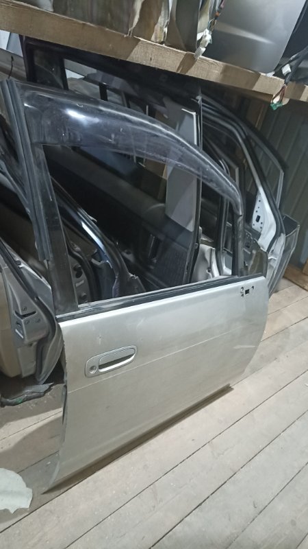 Дверь TOYOTA COROLLA SPACIO AE115 7AFE 2000 передняя правая (б/у)