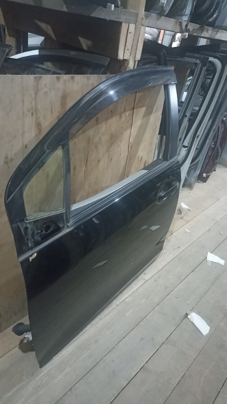 Дверь TOYOTA VITZ KSP130 1KRFE 2012 передняя левая (б/у)