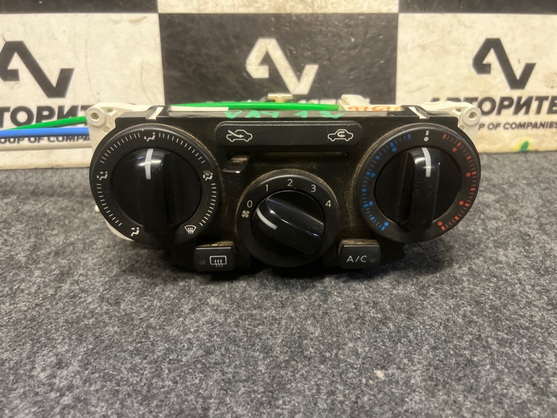 Климат-контроль NISSAN AD VAY12 (б/у)