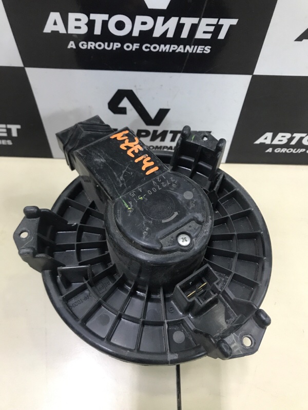 Мотор печки TOYOTA COROLLA FIELDER NZE141 1NZFE 2008 передний (б/у)