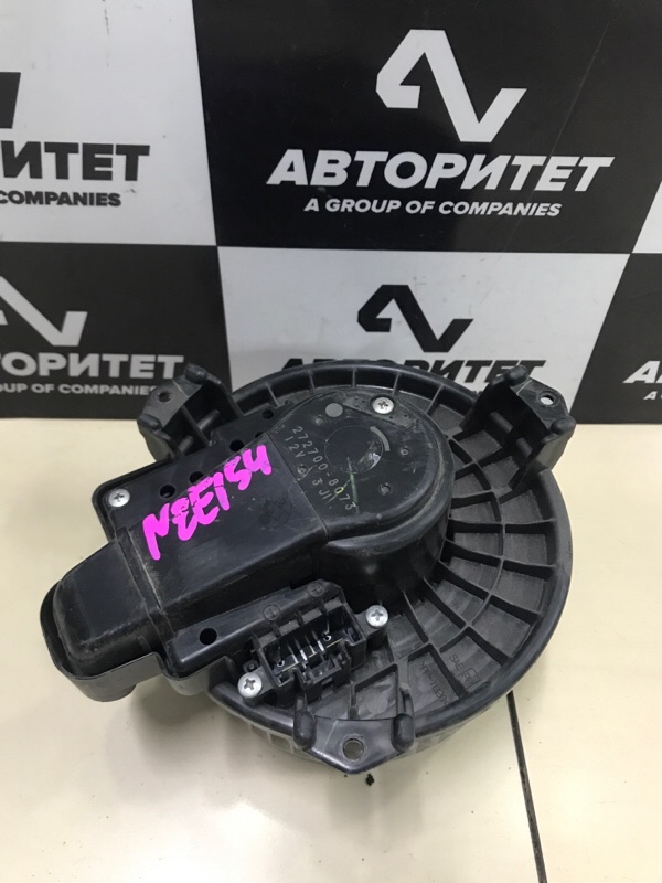 Мотор печки TOYOTA AURIS NZE154 1NZFE 2010 передний (б/у)