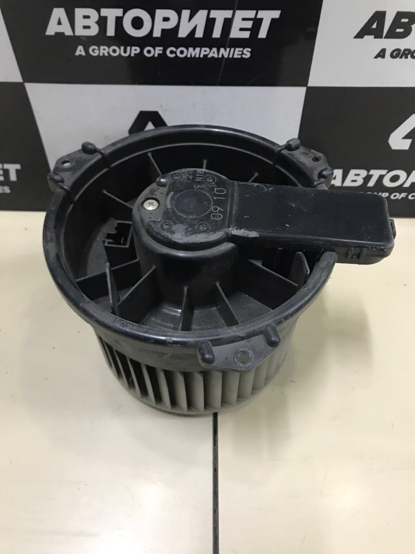 Мотор печки DAIHATSU TANTO L375S KFVE 2010 передний (б/у)