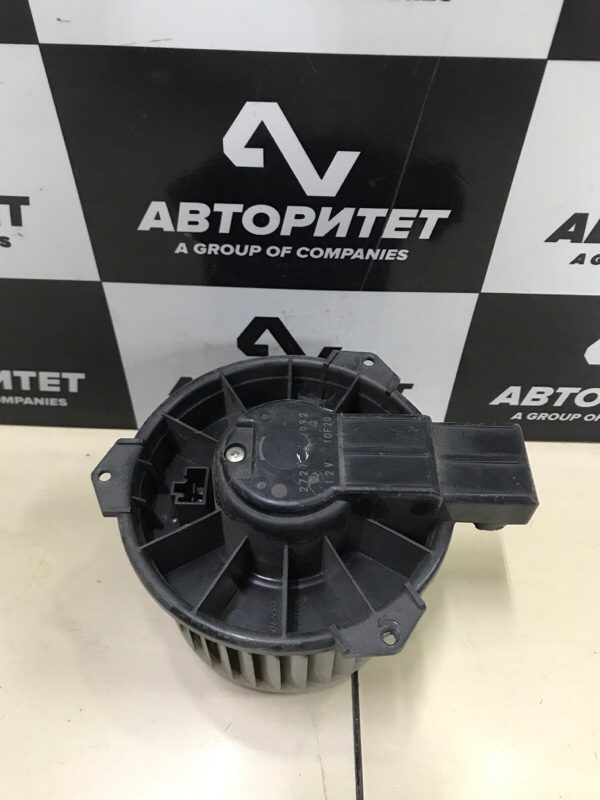 Мотор печки SUZUKI WAGON R MH21S K6A 2005 передний (б/у)