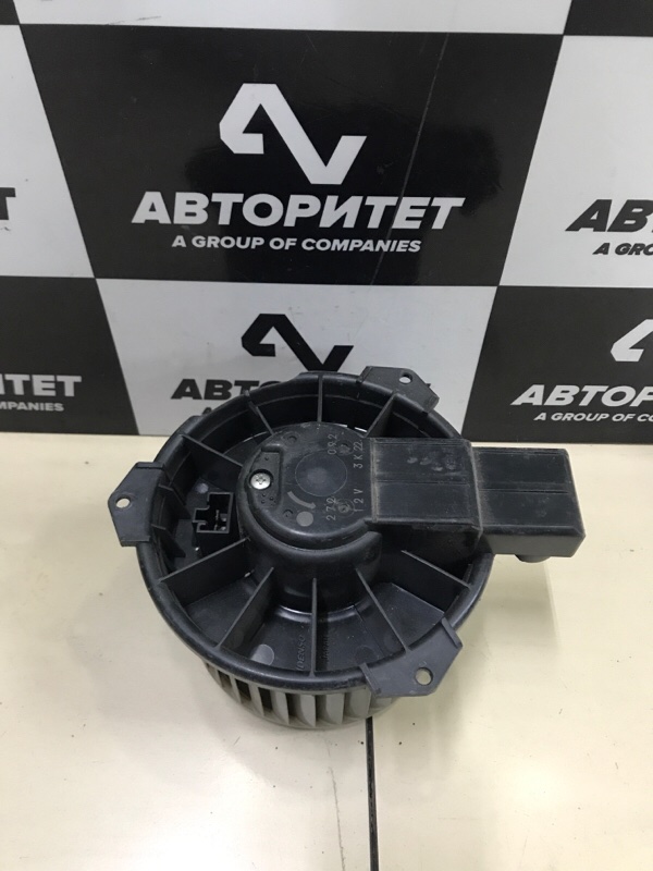 Мотор печки SUZUKI WAGON R MH21S K6A 2005 передний (б/у)