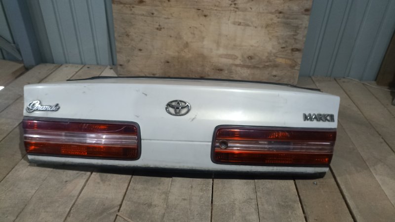 Крышка багажника TOYOTA MARK II GX100 1GFE 1997 (б/у)